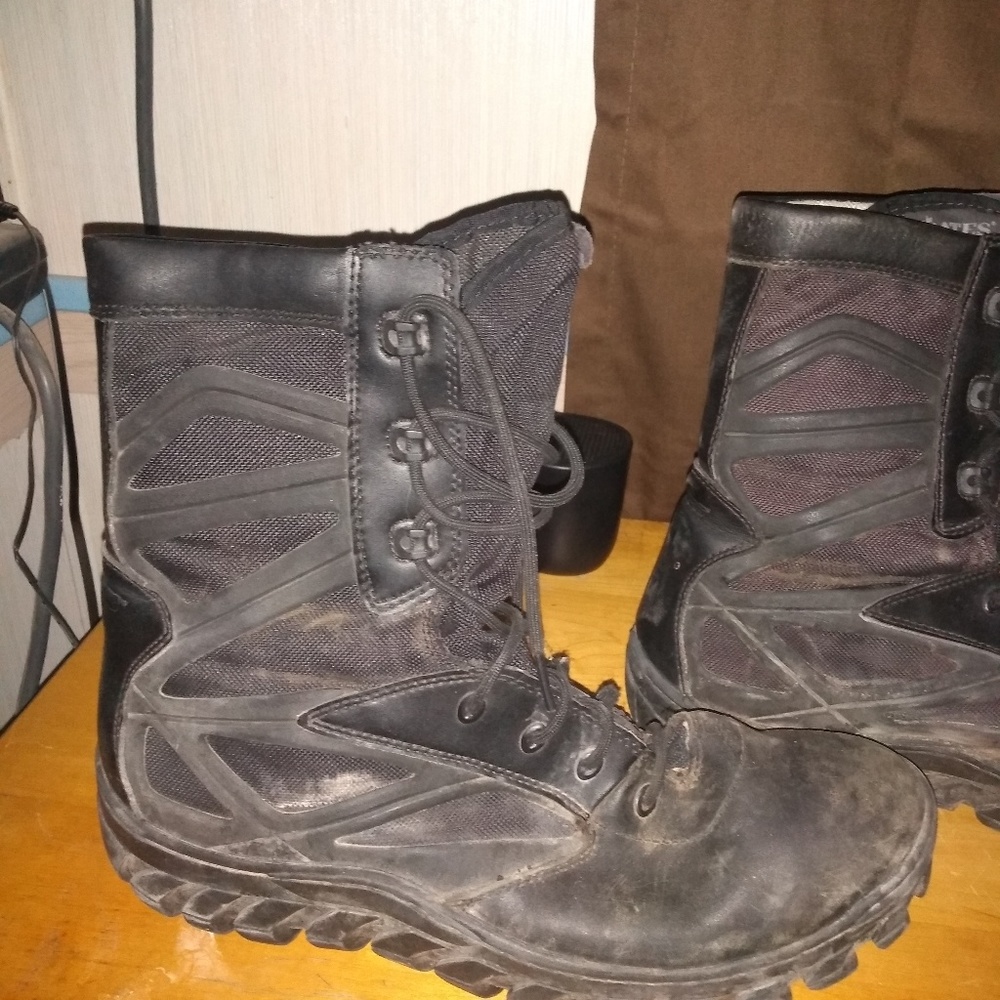 Bates tactical boots